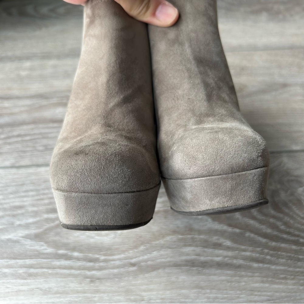 Vera Gomma Taupe  Suede Leather Chunky Heel Platform Slip On Ankle Boots - Picture 5 of 16